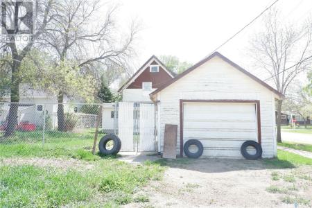 113 2ND AVENUE W, Mossbank, Saskatchewan S0H 3G0, CANADÁ