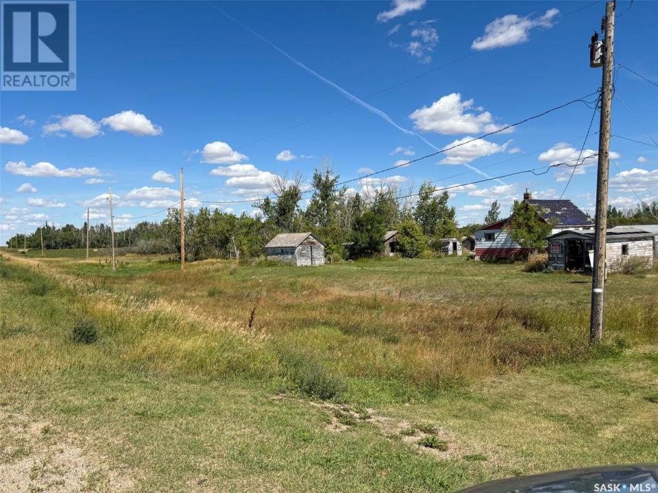 102 HIGHWAY, Simpson, Saskatchewan S0G 4M0, Canadá