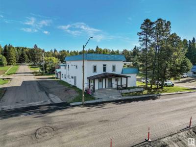 102 2 AVENUE, Winfield, Alberta T0C 2X0, Canada