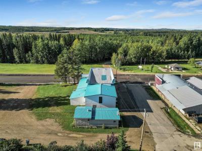 102 2 AVENUE, Winfield, Alberta T0C 2X0, Canada