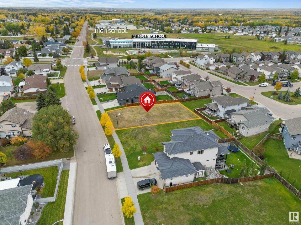 4113 43 STREET, Drayton Valley, Alberta T7A 0B4, Canada