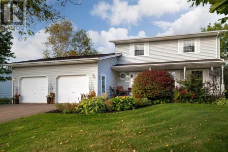 81 PARKSIDE DRIVE, Charlottetown, Prince Edward Island C1E 1M8, Canada