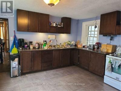 3226 WESTMINSTER DRIVE, London, Ontario N6H 1S5, CANADÁ