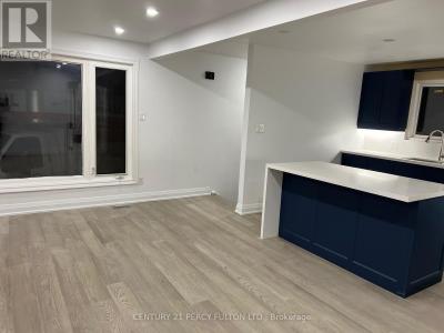 54 HOWELL SQUARE, Toronto (malvern), Ontario M1B 1C4, Canada