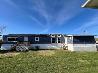 214 AIRDRIE STREET, Hartney, 馬尼托巴 R0M 0X0, 加拿大