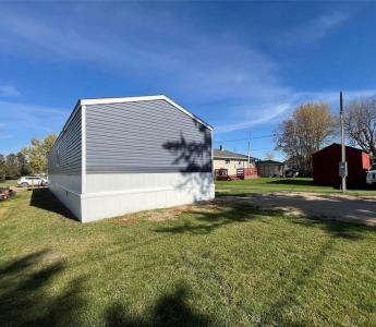 214 AIRDRIE STREET, Hartney, 馬尼托巴 R0M 0X0, 加拿大