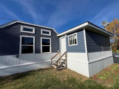 214 AIRDRIE STREET, Hartney, 馬尼托巴 R0M 0X0, 加拿大