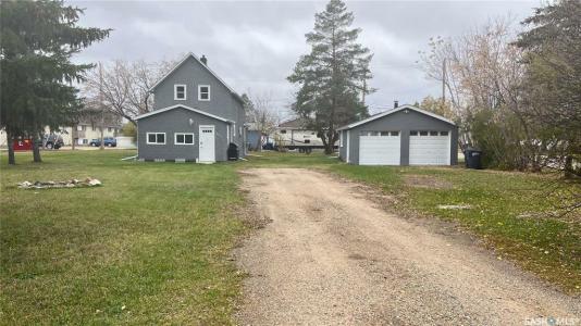 401 30TH STREET, Battleford, Saskatchewan S0M 0E0, Canada