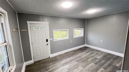 401 30TH STREET, Battleford, Saskatchewan S0M 0E0, Canada