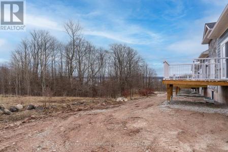 327 TELFORD TRAIL, Georgian Bluffs, Ontario N0H 1S0, Canada