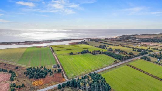 SOUTH LAKE, South Lake, Prince Edward Island C0A 2B0, Canada