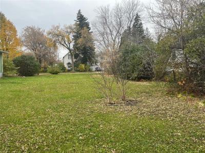 124 2ND AVENUE SOUTHWEST, Dauphin, マニトバ R7N 1H3, カナダ