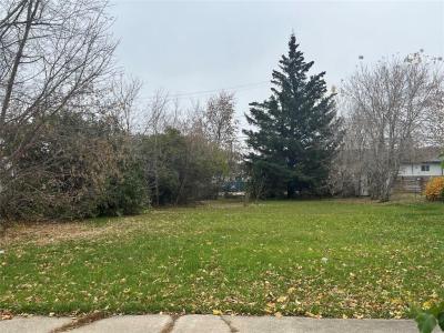 124 2ND AVENUE SOUTHWEST, Dauphin, マニトバ R7N 1H3, カナダ