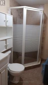 215 SHADOW PLACE, Pickering (rouge Park), Ontario L1V 7H6, Kanada