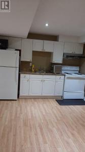 215 SHADOW PLACE, Pickering (rouge Park), Ontario L1V 7H6, Kanada