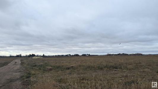 S.5 E.5 SE, Rural Minburn County, Alberta T0B 3B0, CANADÁ