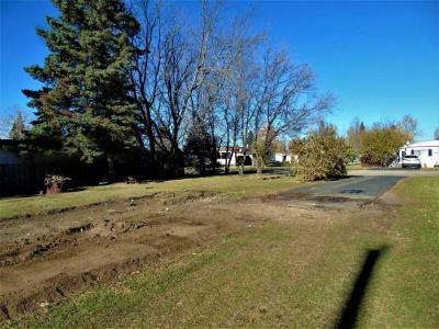 609 3 AVENUE NW, Slave Lake, Alberta T0G 2A1, Canada