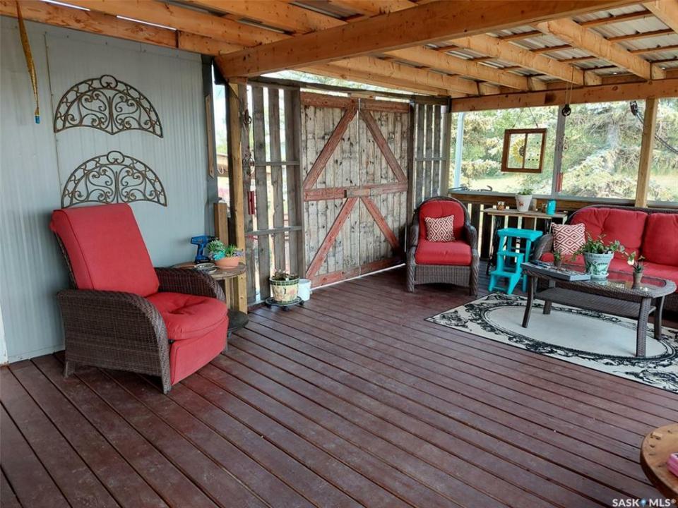 12 HOLMES STREET, Oungre, Саскачеван S0C 2M0, Канада