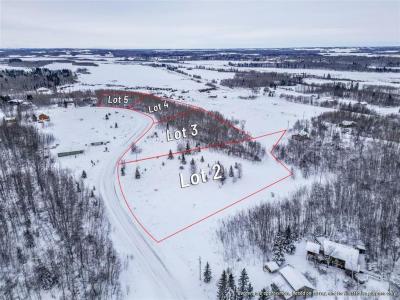 4 ORION DRIVE, Onanole, Manitoba R0J 1N0, Canada