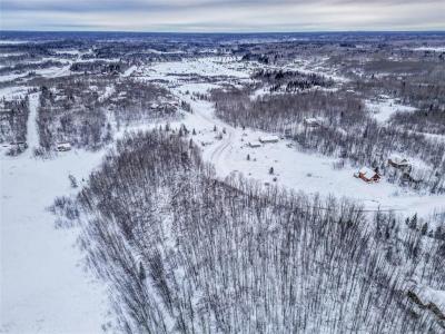 4 ORION DRIVE, Onanole, Manitoba R0J 1N0, Canada