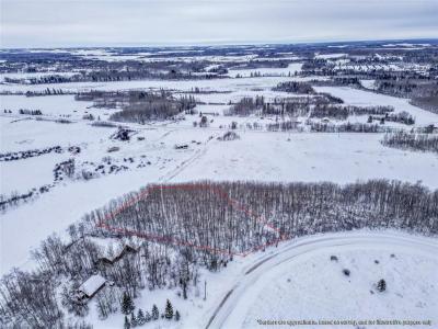 5 ORION DRIVE, Onanole, Manitoba R0J 1N0, Canada