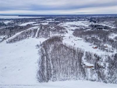5 ORION DRIVE, Onanole, Manitoba R0J 1N0, Canada