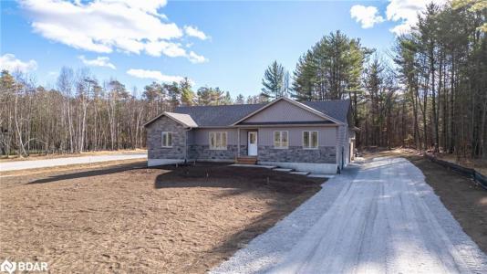 6121 CONCESSION RD B-C, Ramara, Ontario L3V 0L7, Canada