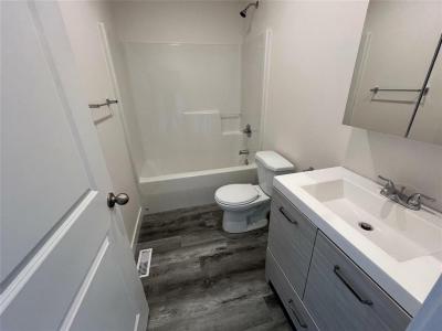 52 Feathertail Way , New Bothwell, 馬尼托巴 R0A 1C0, 加拿大