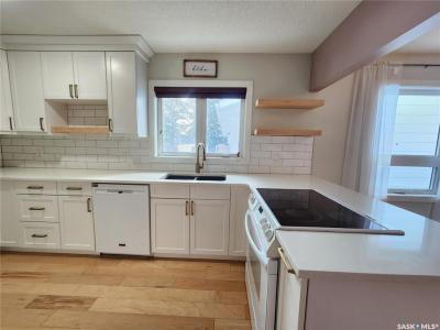 433 FLOREN STREET, Radville, Saskatchewan S0C 2G0, Kanada