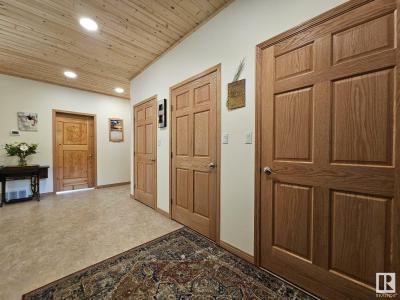 9213 HWY 621, Rural Brazeau County, Альберта T7A 2A3, Канада
