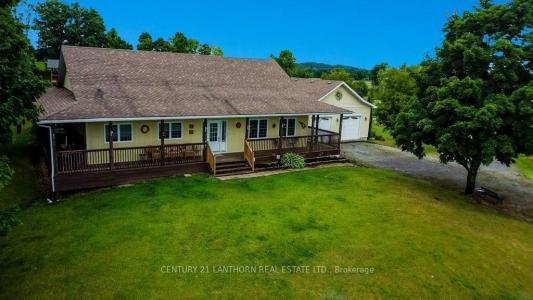 82 LIVINGWOOD CRESCENT, Madoc, Ontario K0K 2K0, Canada