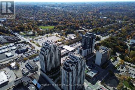 330 RIDOUT STREET NORTH, London East (east K), 安大略省 N6A 0A7, 加拿大