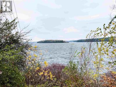 27 HOWEY ST, Red Lake, 安大略省 P0V 2M0, 加拿大