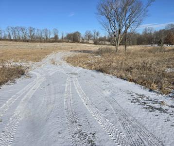 4272 YARKER ROAD, Frontenac, Ontario K0H 1V0, Canada