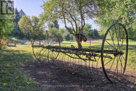 7580 16TH SIDEROAD, King, Ontario L7E 5R7, Kanada