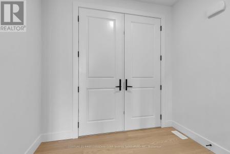 LOT 207 HOBBS DRIVE, London South (south U), Ontario N6G 2H6, Canadá