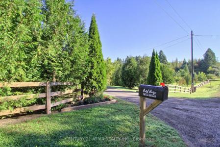 7580 16TH SIDE ROAD, King, Ontario L7E 5R7, Kanada