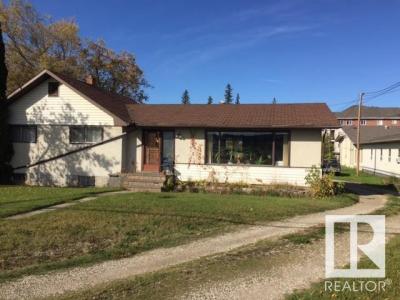 4907 & 4911 47TH AV, Stony Plain, Alberta T7Z 1L7, Canada