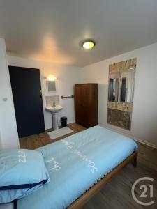 Calais, Nord-Pas-de-Calais 62100, France