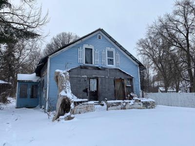 14 West Street, Malone, NY 12953, USA