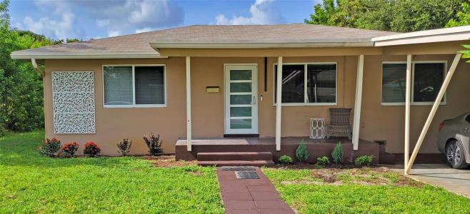 660 NE 35th St, Oakland Park, Floryda 33334, USA