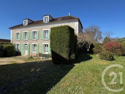 Pringy, Île-de-France 77310, Francia