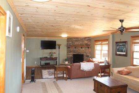 85 Chatuge Shores Circle, Hayesville, Kuzey Karolina 28904, Amerika Birleşik Devletleri