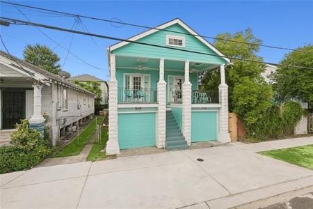 2958 FORTIN Street, New Orleans, Louisiana 70119, USA