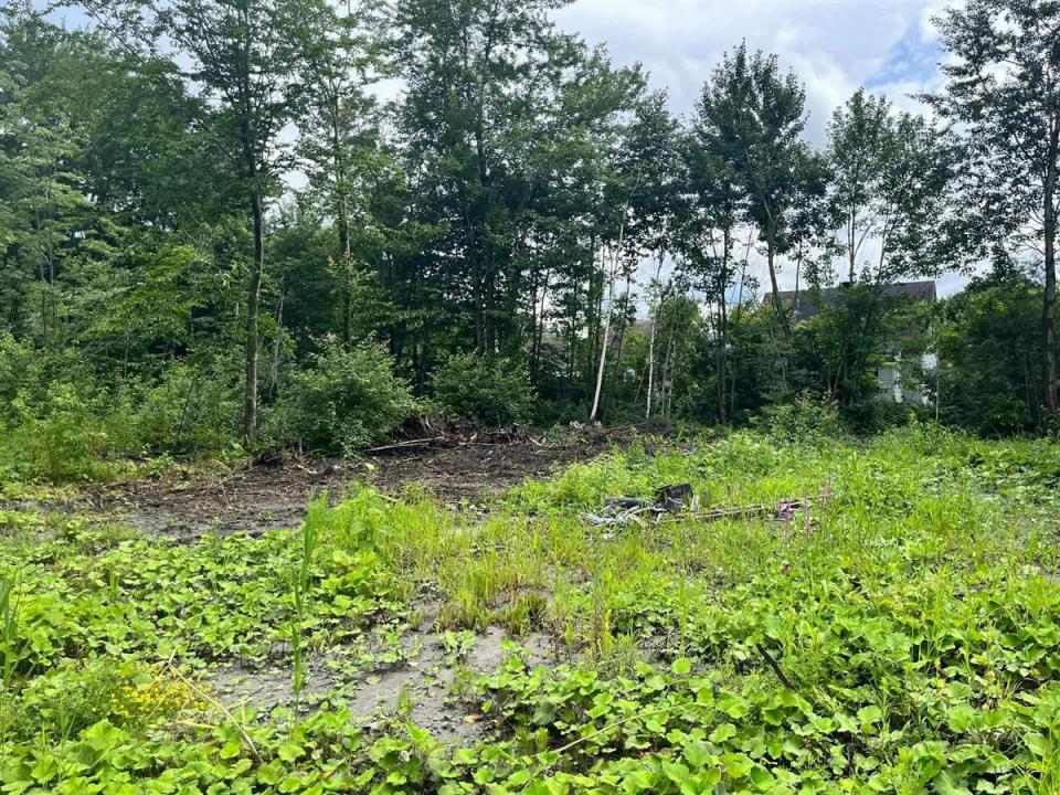 Crois. Caroline-Aigle, Lachute, Quebec J8H 0V1, Canadá