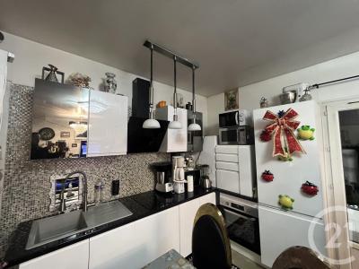 Les Pavillons Sous Bois, Île-de-France 93320, فرنسا