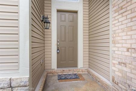 1325 HOLLINS HALL LN, Troy, Michigan 48085, États-Unis
