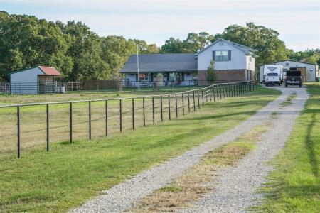 2305 CR 2510, Quinlan, Texas 75474, USA