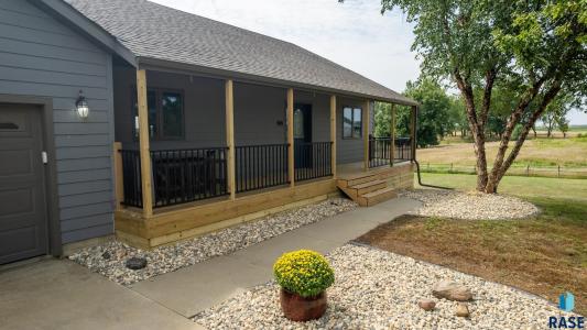 27669 484th Ave, Canton, South Dakota 57013, USA