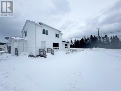 2 HOWE STREET, Marathon, Ontario P0T 2E0, Canada